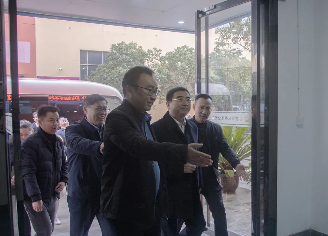 九江市市委副書記、市長蔣文定來英智科技調(diào)研督導(dǎo)“五經(jīng)普”工作！